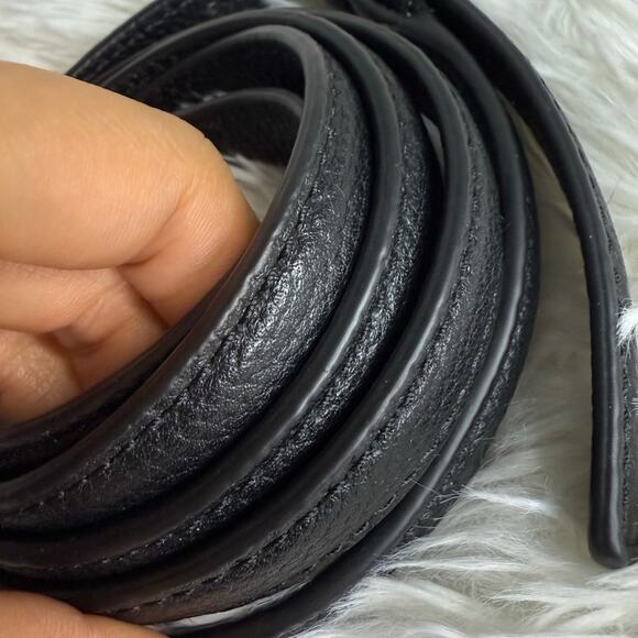 Black Replacement Strap - Picture 4 of 6